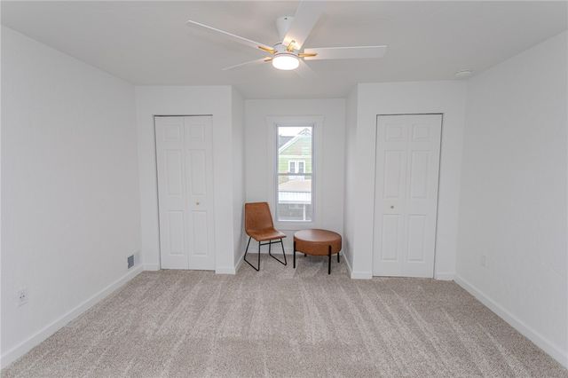 23 4th Ave, Scottdale, PA 15683