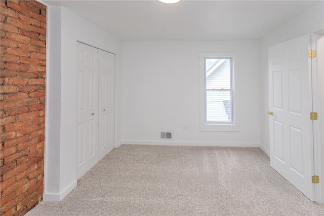 23 4th Ave, Scottdale, PA 15683