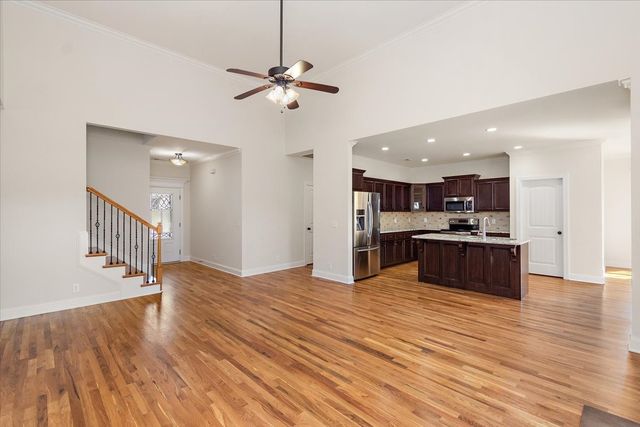 5233 Honeybee Dr, Murfreesboro, TN 37129