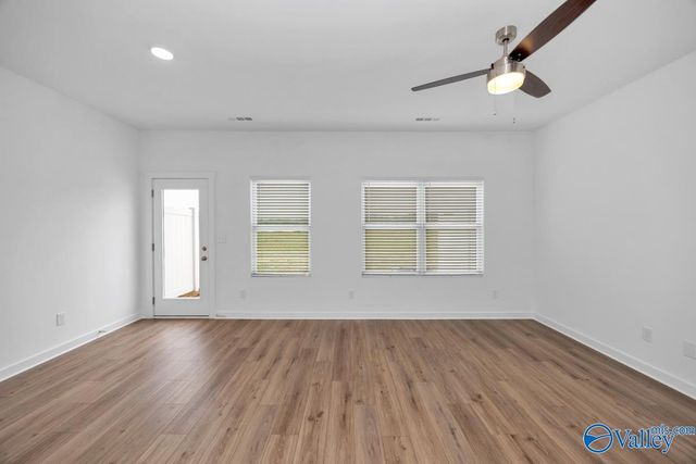 7578 Discovery Point Drive, Huntsville, AL 35806