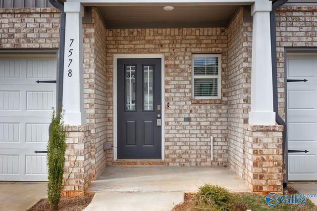 7578 Discovery Point Drive, Huntsville, AL 35806