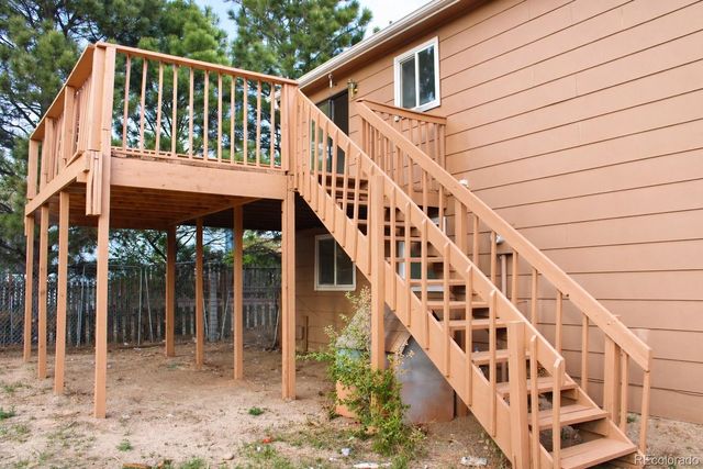910 Nolte Drive, Colorado Springs, CO 80916