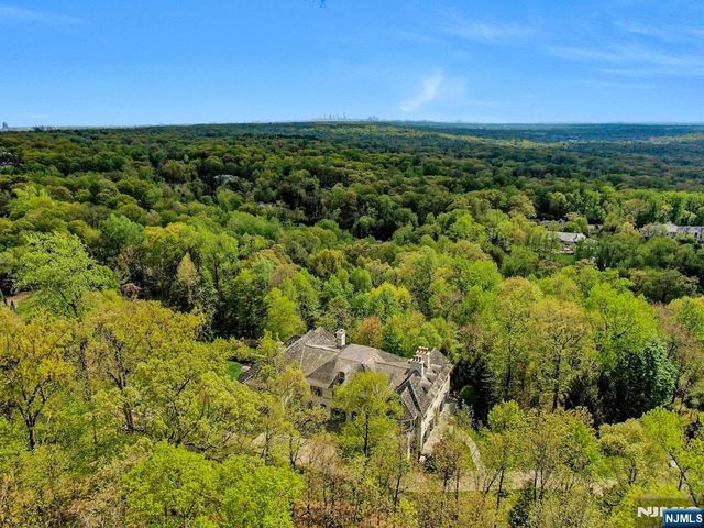 19 Autumn Terrace, Alpine, NJ 07620