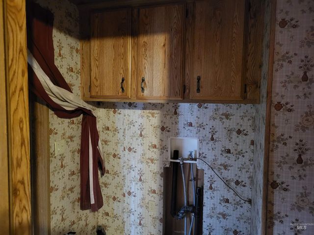 563 Woodland Meadow Lane, Orofino, ID 83544