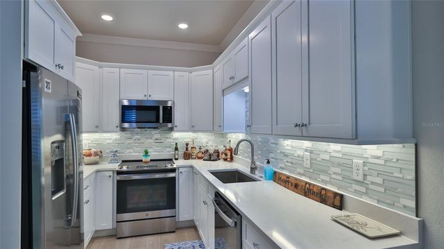 3058 ISLES WAY, New Smyrna Beach, FL 32168