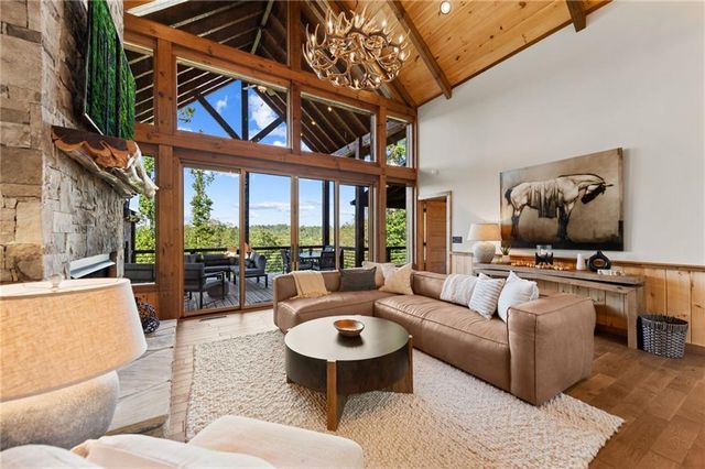 107 Fish Tale Cove, Ellijay, GA 30540