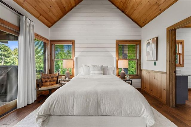 107 Fish Tale Cove, Ellijay, GA 30540