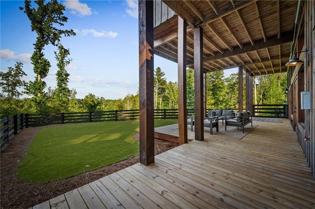 107 Fish Tale Cove, Ellijay, GA 30540