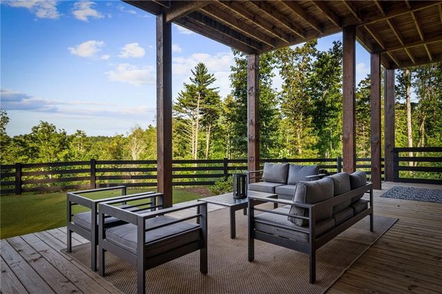 107 Fish Tale Cove, Ellijay, GA 30540