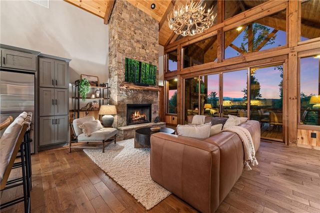 107 Fish Tale Cove, Ellijay, GA 30540