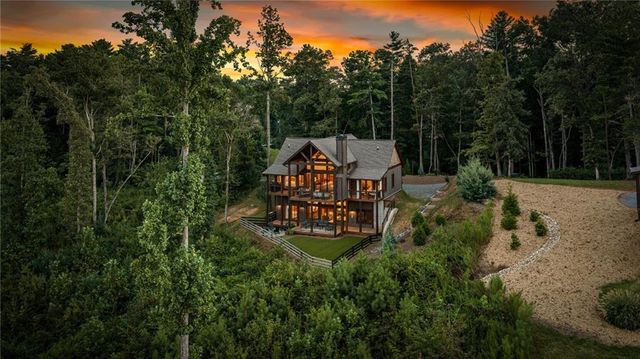 107 Fish Tale Cove, Ellijay, GA 30540