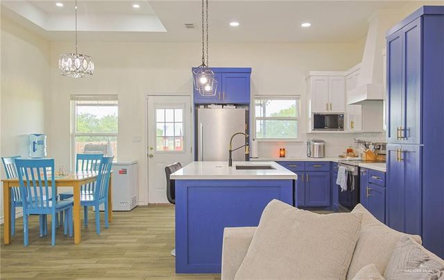 15319 E Davis Road, Edinburg, TX 78542