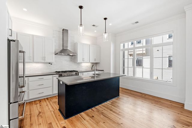 45 Thruston Street, Greenville, SC 29605