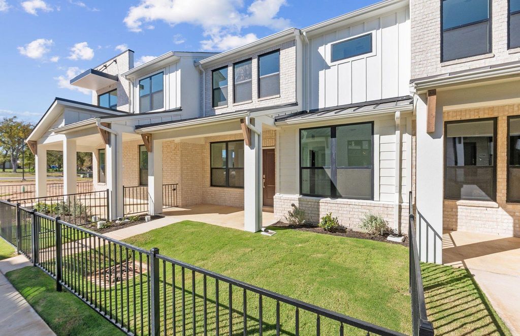 1280 E Main ST 602, Round Rock, TX 78664