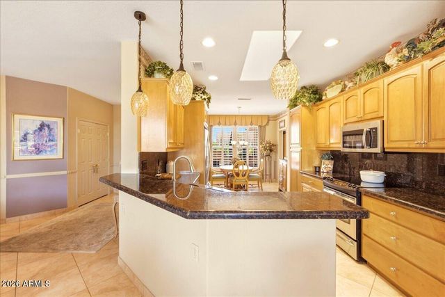 15144 W VIA MANANA -- W, Sun City West, AZ 85375