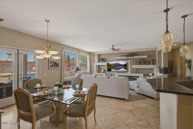 15144 W VIA MANANA -- W, Sun City West, AZ 85375