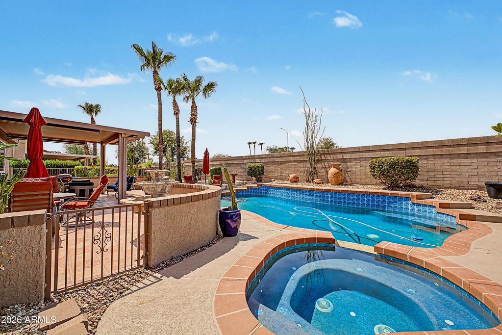 15144 W VIA MANANA -- W, Sun City West, AZ 85375 — photo 5