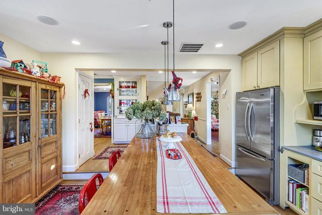 3062 N QUINCY ST N, Arlington, VA 22207