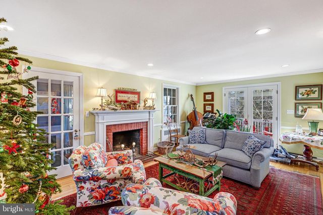 3062 N QUINCY ST N, Arlington, VA 22207