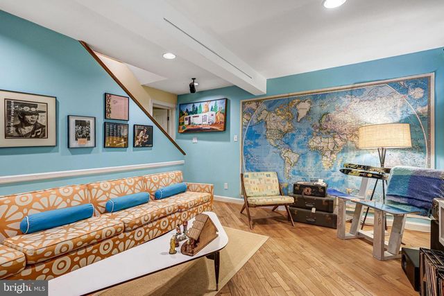 3062 N QUINCY ST N, Arlington, VA 22207