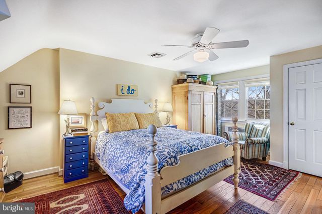 3062 N QUINCY ST N, Arlington, VA 22207