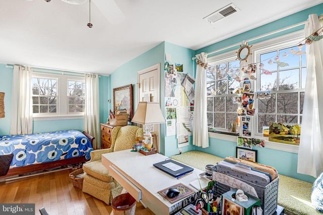 3062 N QUINCY ST N, Arlington, VA 22207