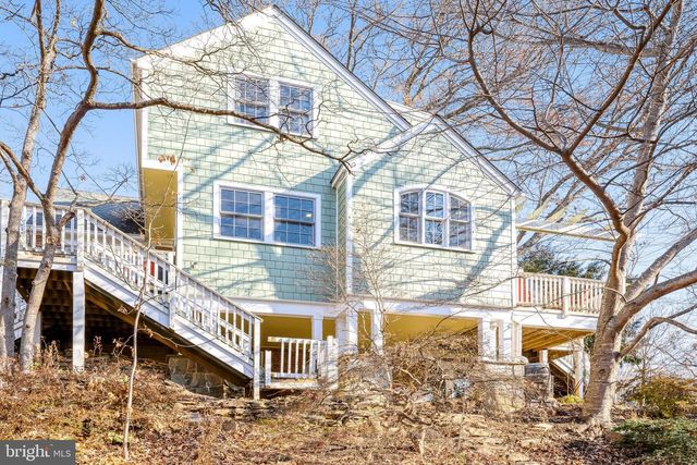 3062 N QUINCY ST N, Arlington, VA 22207