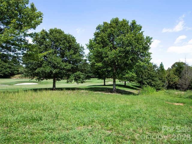 74 Walnut Valley Parkway 001, Arden, NC 28704