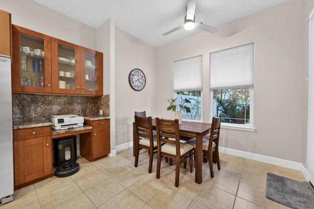 3435 C St, Rocklin, CA 95677