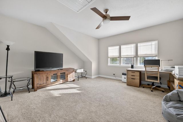 3435 C St, Rocklin, CA 95677