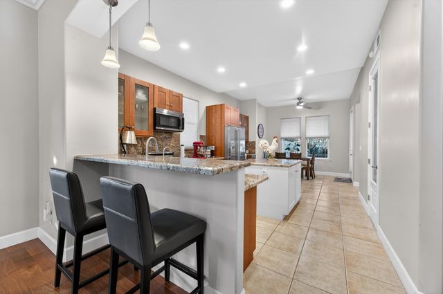 3435 C St, Rocklin, CA 95677