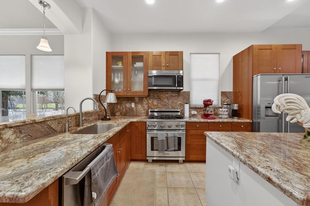 3435 C St, Rocklin, CA 95677