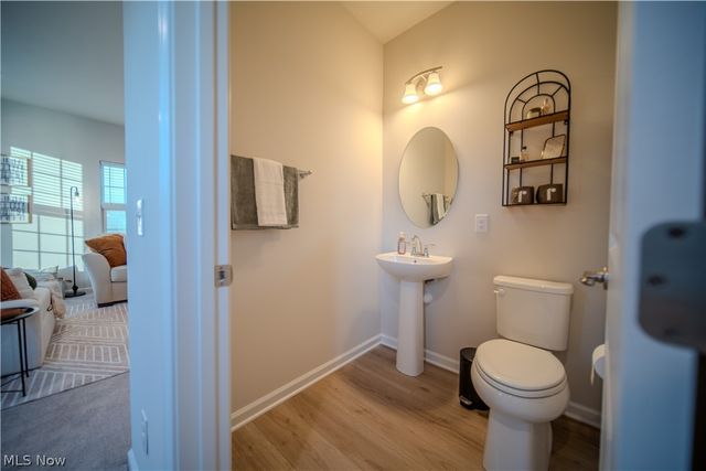 1129 Bean Lane, Akron, OH 44313