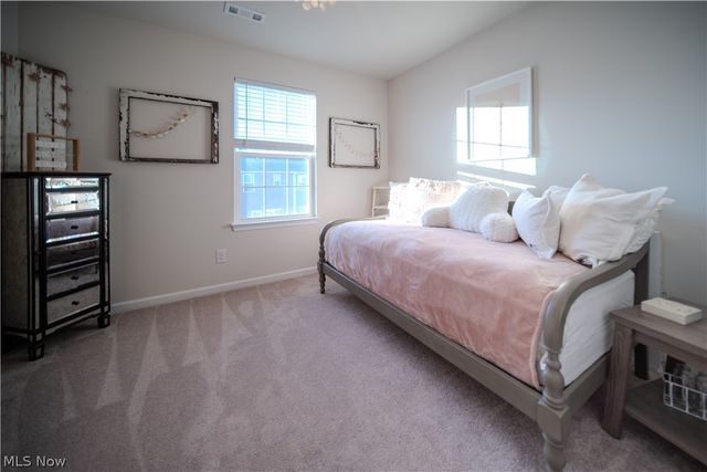 1129 Bean Lane, Akron, OH 44313