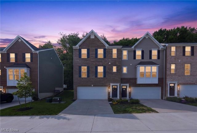 1129 Bean Lane, Akron, OH 44313
