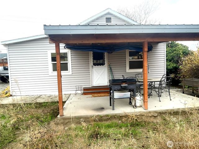 215 Dewberry E, Omak, WA 98841