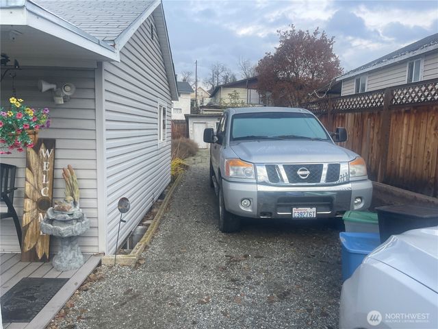 215 Dewberry E, Omak, WA 98841