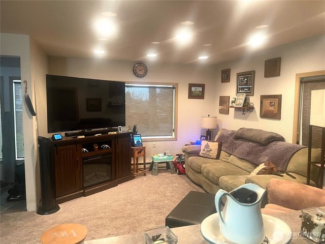 215 Dewberry E, Omak, WA 98841