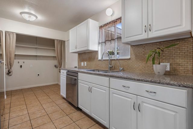 515 E St, Galt, CA 95632