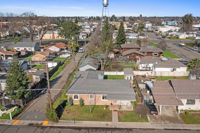 515 E St, Galt, CA 95632