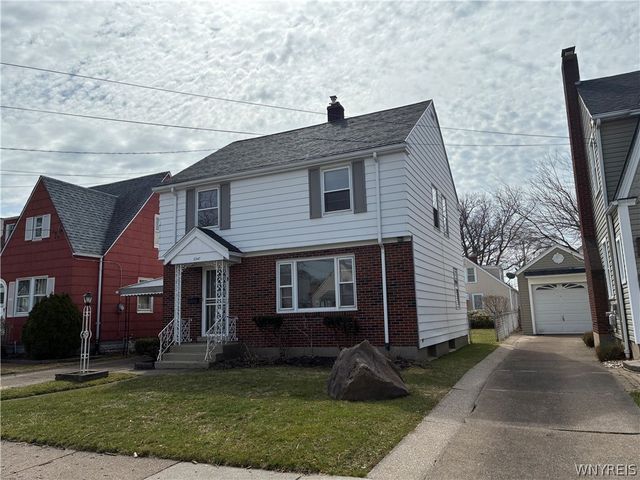 2947 Porter Road, Niagara Falls, NY 14305