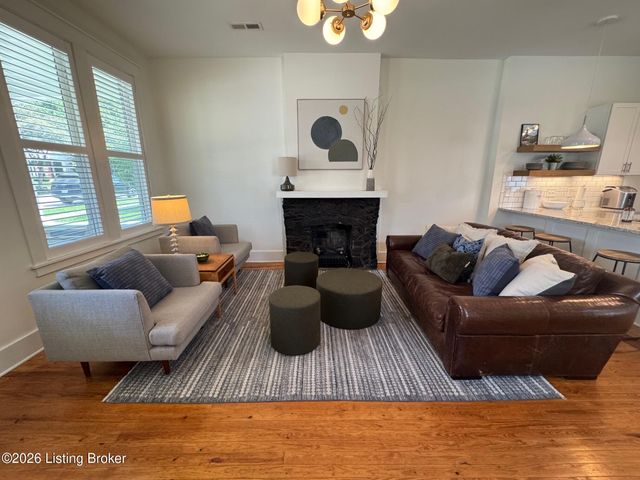 1216 Payne St, Louisville, KY 40204
