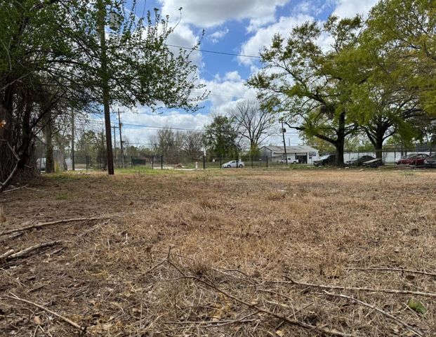 0 Pinemont Drive, Houston, TX 77018