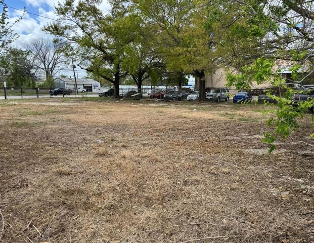 0 Pinemont Drive, Houston, TX 77018