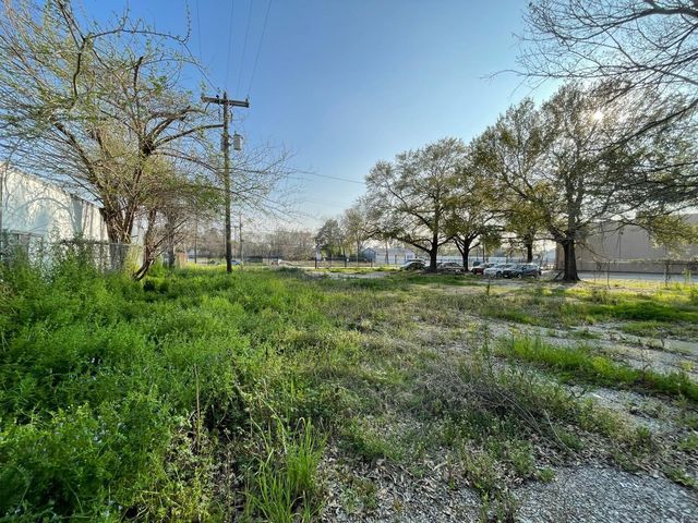 0 Pinemont Drive, Houston, TX 77018