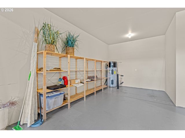 16649 Sw FRIENDLY Ln, Beaverton, OR 97007
