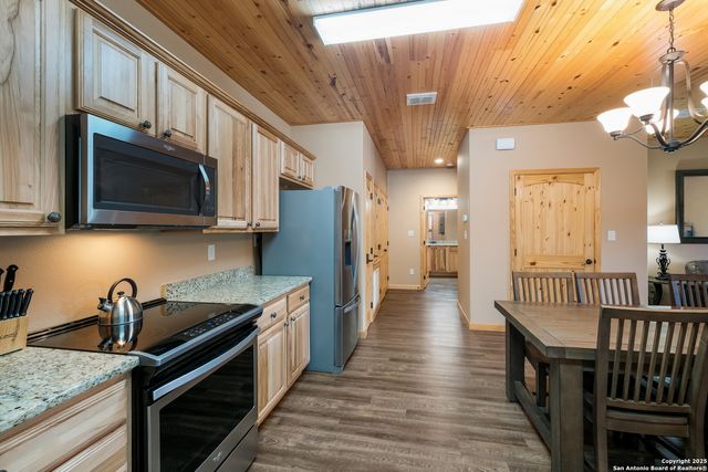 1554 Gruene Rd Unit A3, New Braunfels, TX 78130