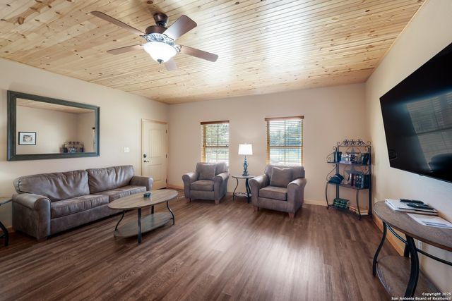 1554 Gruene Rd Unit A3, New Braunfels, TX 78130