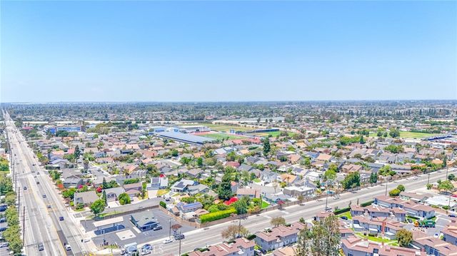 10406 Carlyle Court, Cypress, CA 90630