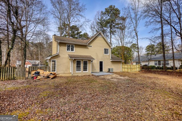1067 Brookview Lane, Hampton, GA 30228